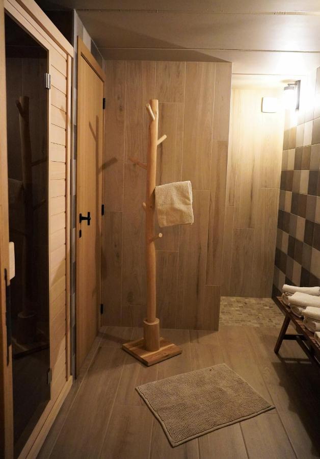 "Petite Perle En Haute Ardenne" Avec Vue Sur La Vallee, Cabine Infra-Rouge Et Bain Balneo Lierneux Exterior foto