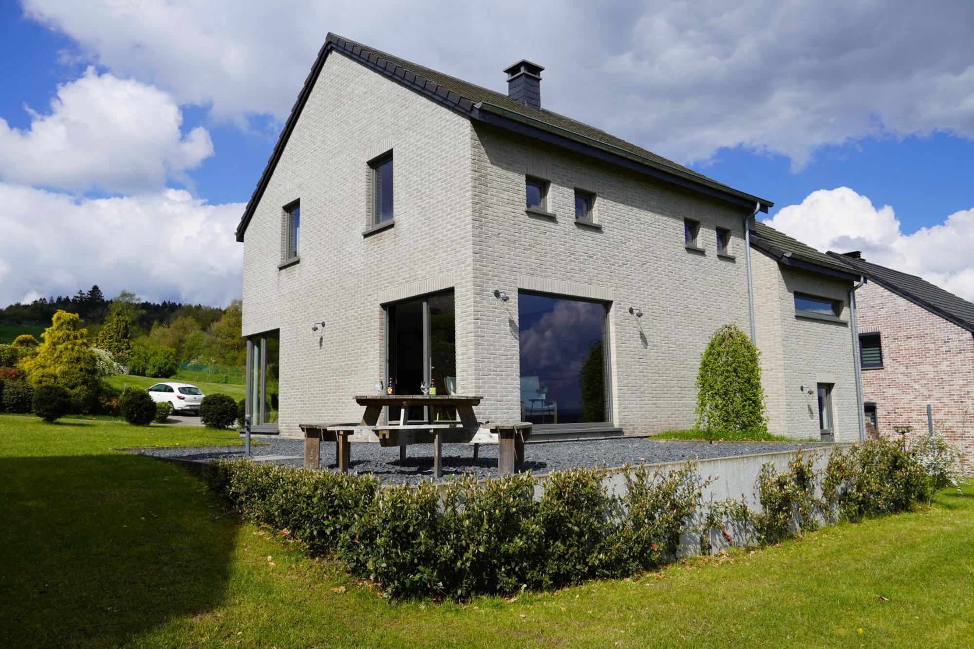 "Petite Perle En Haute Ardenne" Avec Vue Sur La Vallee, Cabine Infra-Rouge Et Bain Balneo Lierneux Exterior foto